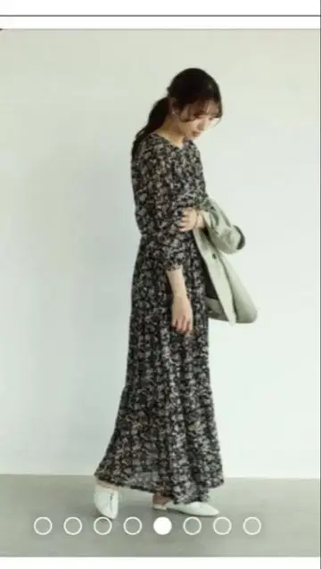 새상품급 Vin 보타니컬 패턴 롱 원피스 플리츠 스커트