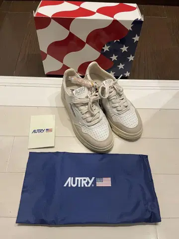 AUTRY AULW LS33 스니커즈