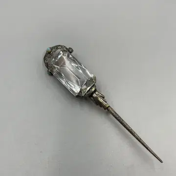 057 하자품 빈티지 크리스탈 브로치