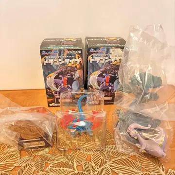 POCKET STATUE 드래곤 타입 누메루곤과 보만다 2상자 세트
