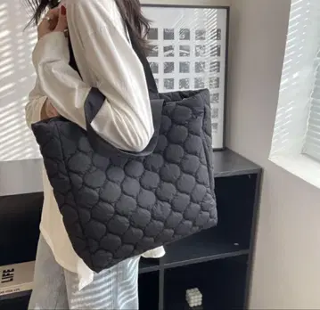 블랙 퀼팅 토트백 대용량