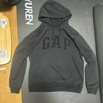 GAP 블랙 후드 부착 후드티 XS