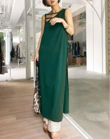AMERI MEDI COMPLEXLY RELAX DRESS
