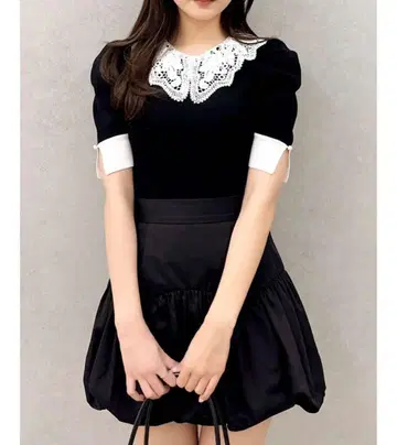 데코라 컬러 턱 탑 dazzlin 미사용