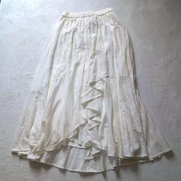 베로폰나 플레어 롱 스커트 Size38 자수 실크 혼방