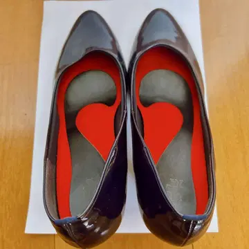 빅 25.5cm 에나멜 네이비 펌프스 하이힐