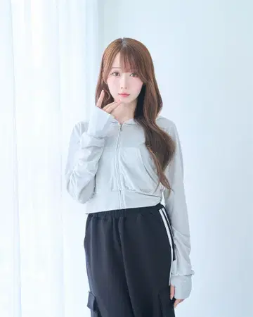 로제뮤즈 UV 보호 지퍼 후드 티셔츠