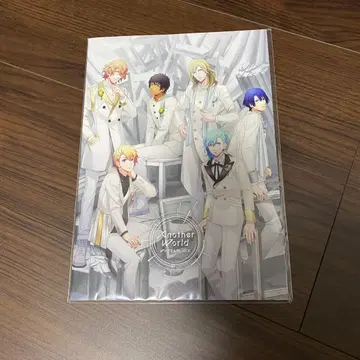 우타프리 브라호와 팜플렛 White side 전반기