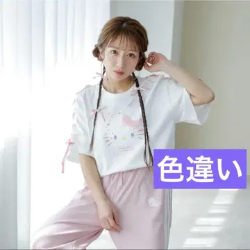 헬로키티 50주년 레이스업 빅 티셔츠
