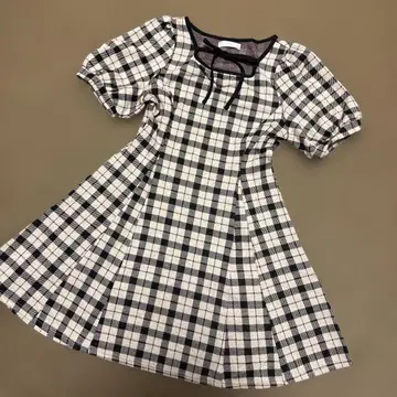 evelyn 에블린 반팔 체크 핏핏 원피스