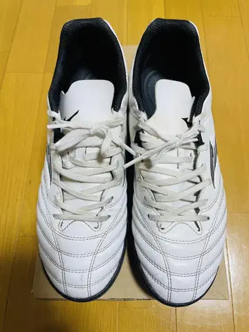 Mizuno Monarcida 축구화 화이트/블랙