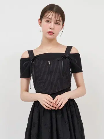 ROYAL PARTY 스트라이프 뷔스티에 앙상블 블랙 상의