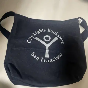 City Lights Bookstore 숄더백 블랙
