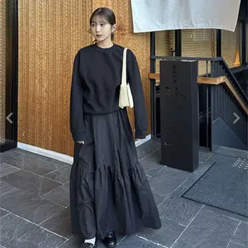 고베 레터스 yui 콜라보 바이어스 절개 개더 스커트 블랙