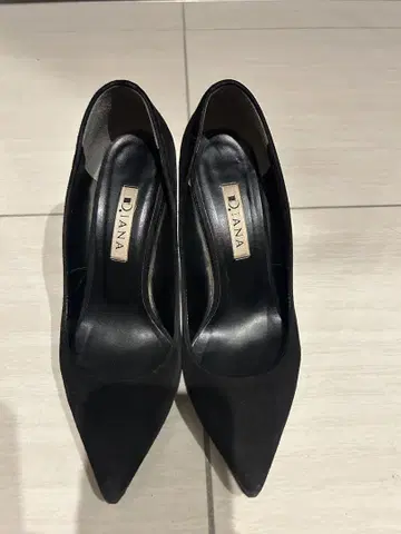DIANA 블랙 스웨이드 22.5cm