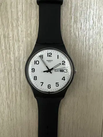 Swatch 손목시계 화이트/블랙