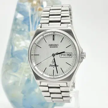 SEIKO 세이코 Silver Wave 실버 웨이브 쿼츠 손목시계