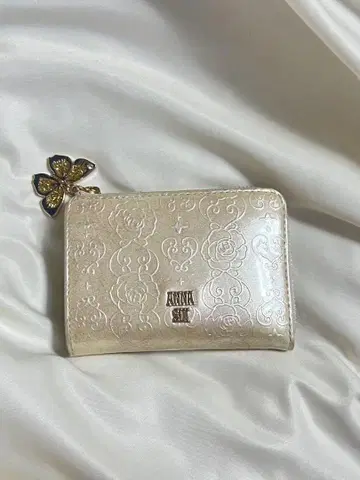 ANNA SUI 로즈 하트 멀티 케이스