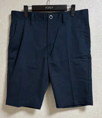 VOLCOM 하프 팬츠 33인치 네이비 (미사용)