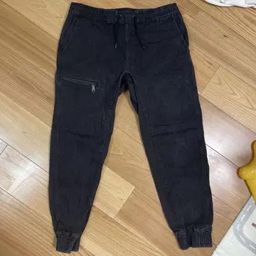 다크 그레이 슬림 핏 팬츠 DP JOGGER PANT
