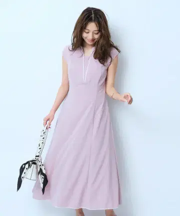 새상품 택 JUSGLITTY 디 V넥 내로우 원피스