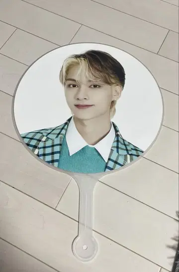 SEVENTEEN 세븐틴 준 부채 follow