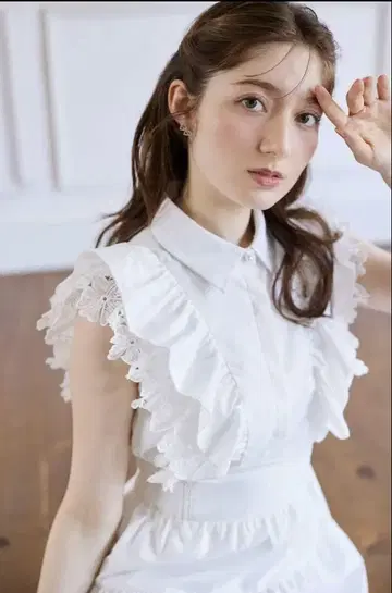 tocco closet 플라워 레이스 x 프릴 티어드 셔츠 원피스