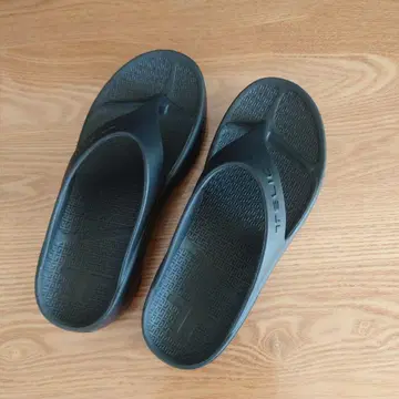 [새상품급] TELIC 테릭 더블 플립플롭 리커버리 샌들 통굽