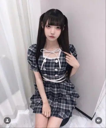 pium 크로스 벨트 반팔 티어드 미니 원피스 네이비