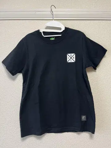 X-girl 티셔츠