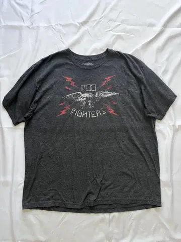 일본 방문을 축하합니다! Foo Fighters eagle 티셔츠