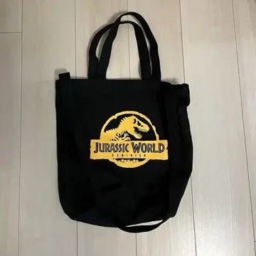 쥬라기 월드: 새로운 지배자 극장 한정판 토트백 블랙