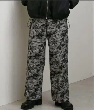 HARE 팬츠