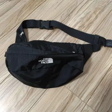 THE NORTH FACE 바디백 블랙