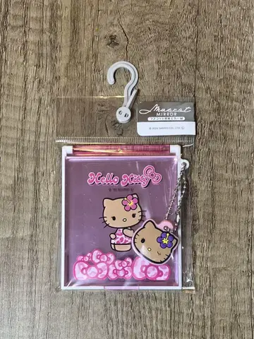 SANRIO 일광화상 키티 참 포함 거울, 탁상 거울, 핑크