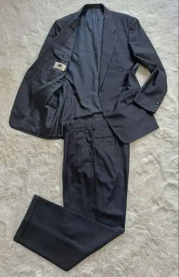 이세이미야케 수트 셋업 [사이즈 L~XL 상당] [비즈니스]