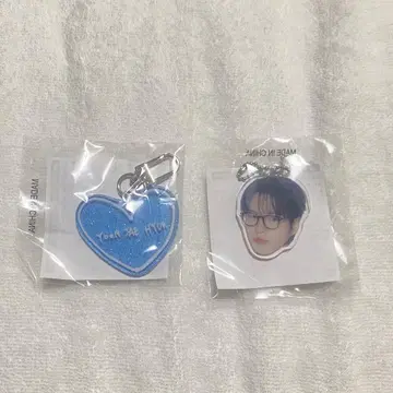 TREASURE POP-UP 캡슐 토이 재혁 2개 세트
