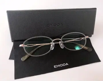 EMODA 안경