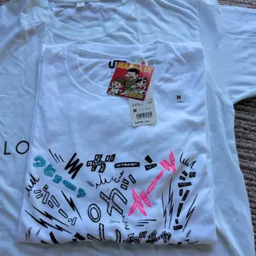 UNIQLO MANGA UT 티셔츠 M 화이트