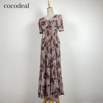 COCO DEAL 모노톤 플라워 프린트 플리츠 엠파이어 원피스