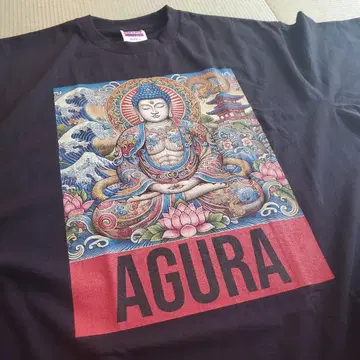 AGURA 불상 그래픽 티셔츠