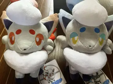포켓몬 센터 비취 조로아 색이 다른 비취 조로아 봉제 인형