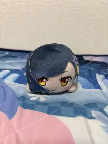 프로젝트 세카이 시라이시 안 엎드린 봉제인형
