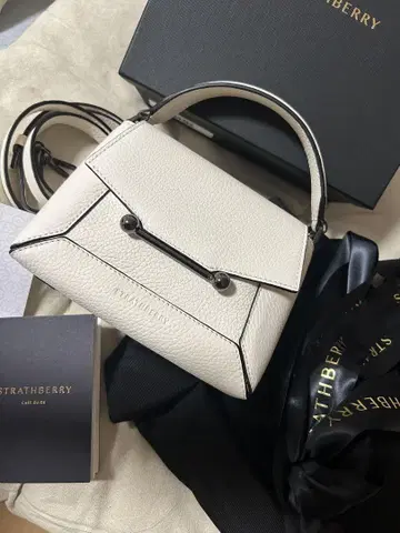 STRATHBERRY 스트라스베리 모자이크 나노 미사용 새상품 숄더백