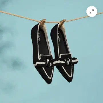 새상품급 VIVALA 스틸레토 리본 포함 로퍼