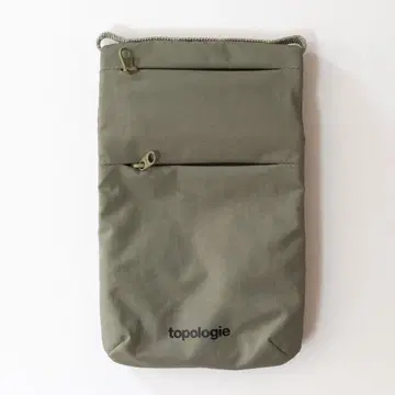 토폴로지 폰 사코슈 topology Phone Sacoche