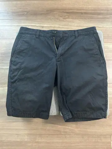 BEAMS 블랙 숏 팬츠 M