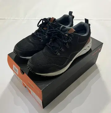 새상품급 머렐 MERRELL 트레킹 아웃도어 신발 STOWE