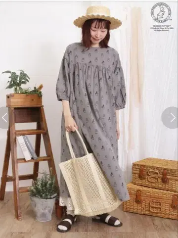 사만사 모스모스 피터 래빗 올 패턴 원피스