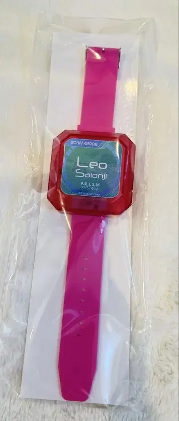 프리즘 워치 사이온지 레오